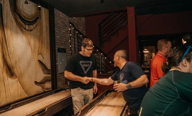 Quán bar Buddha là nơi tập trung nhiều khách nước ngoài. Ảnh: Quán bar Buddha