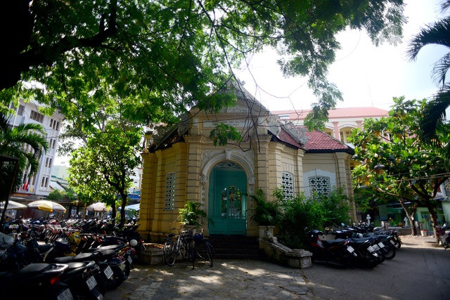 Lăng mộ của nhà bác học Trương Vĩnh Ký. Ảnh: Dân trí Lăng mộ của nhà bác học Trương Vĩnh Ký. Ảnh: Dân trí