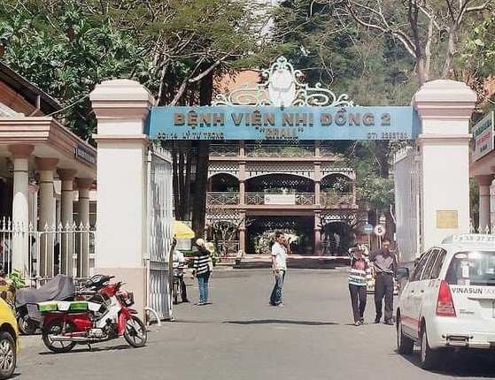 Bệnh viện Nhi đồng 2, nơi thực hiện phẫu thuật nội soi lấy khối u quái cứu bé gái 1 tuổi. Ảnh: P.U