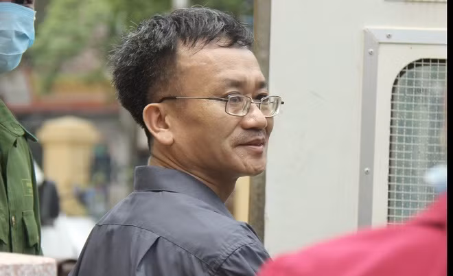 Bị cáo Nguyễn Quang Vinh bị cáo buộc chủ mưu vụ nâng điểm. Ảnh: Zing