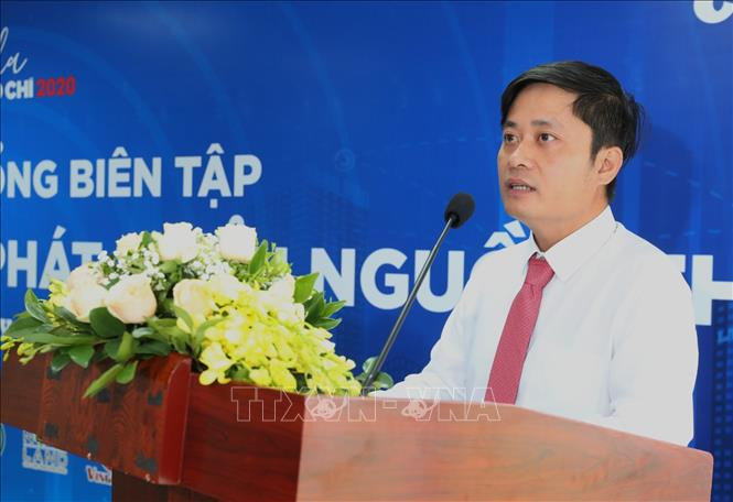 Ông Lê Trần Nguyên Huy, Ủy viên BCH Hội Nhà báo Việt Nam, Tổng biên tập Báo Nhà báo và Công luận phát biểu khai mạc diễn đàn. Ảnh: Thành Đạt/TTXVN