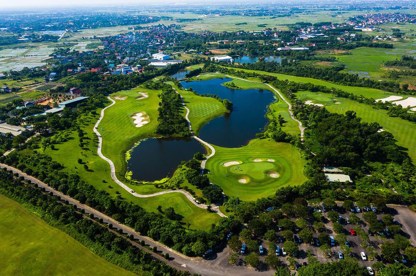 Sân Golf Minh Trí - Hanoi Golf Club (Nguồn: Vietracimex)