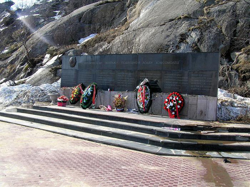 Đài tưởng niệm các chiến sĩ hy sinh trong thảm họa tàu ngầm Komsomolets. Ảnh:RT