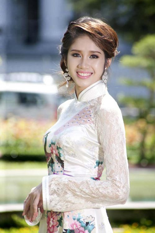 Bí thư Tỉnh đoàn Nguyễn Minh Triết làm đám hỏi với Á hậu Đồng Thanh Vy ảnh 7 Bí thư Tỉnh đoàn Nguyễn Minh Triết làm đám hỏi với Á hậu Đồng Thanh Vy ảnh 7