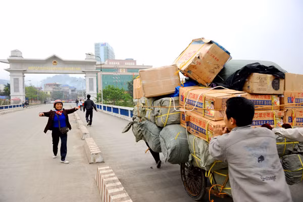 2 tháng đầu năm, Việt Nam nhập siêu 4,7 tỷ USD từ Trung Quốc