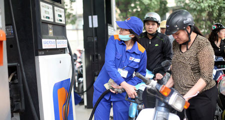 'Lỗ hổng' thuế, DN xăng dầu 'đút túi' ngàn tỷ? ảnh 1 'Lỗ hổng' thuế, DN xăng dầu 'đút túi' ngàn tỷ? ảnh 1