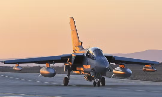 Chiến đấu cơ Tornado GR4 của RAF tại căn cứ không quân Akrotiri ở Cyprus. Ảnh: PA