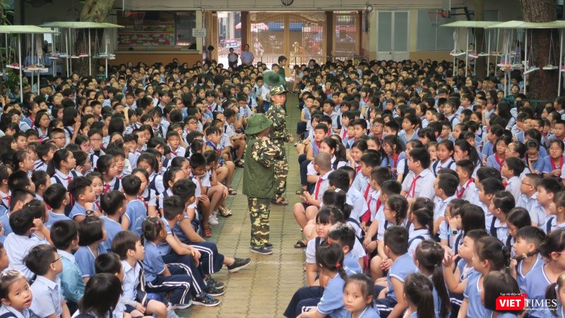 Học sinh trường Tiểu học Lương Định Của (Quận 3, TP.HCM) thời điểm cuối năm 2019 trước khi bùng phát dịch COVID-19 (Ảnh: Hòa Bình) 