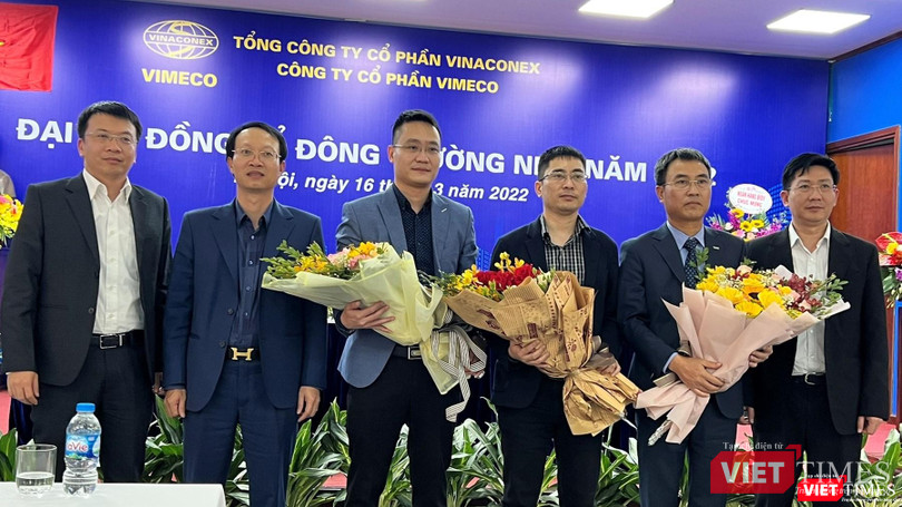 HĐQT VMC và dàn tân lãnh đạo. HĐQT VMC và dàn tân lãnh đạo.