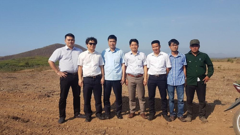 Ông Nguyễn Cao Sơn (thứ ba từ trái sang) - (Nguồn: Hoàng Sơn Group)