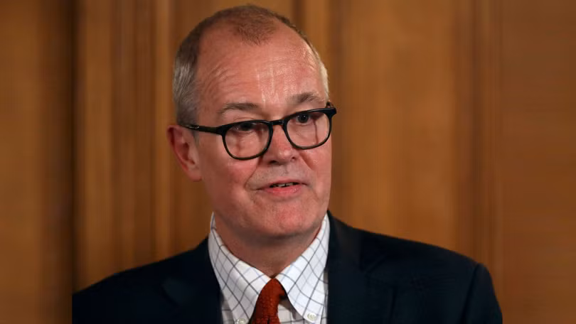 Trưởng Cố vấn khoa học của Chính phủ Anh, Sir Patrick Vallance (Ảnh: Mirror.uk)