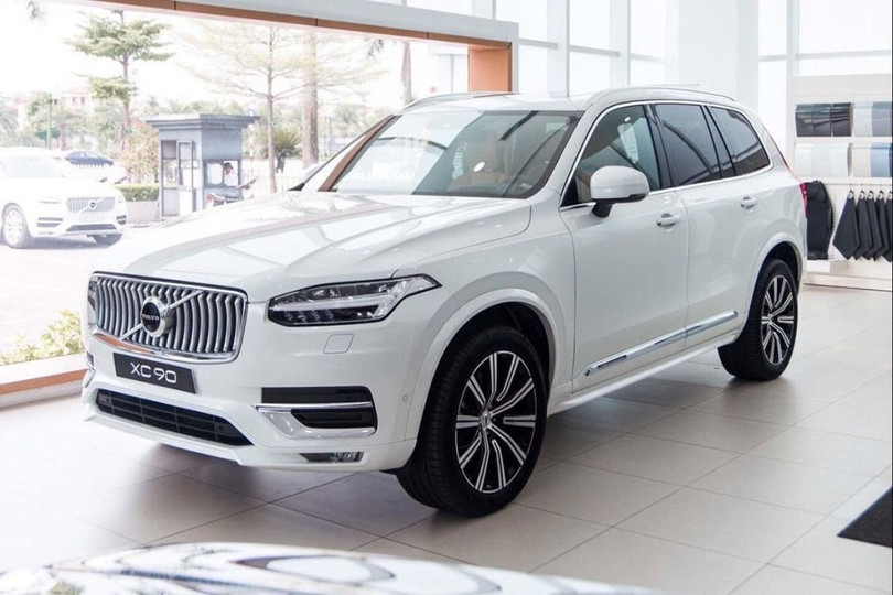 Volvo-xc90-8-2-e1675436210937.jpg