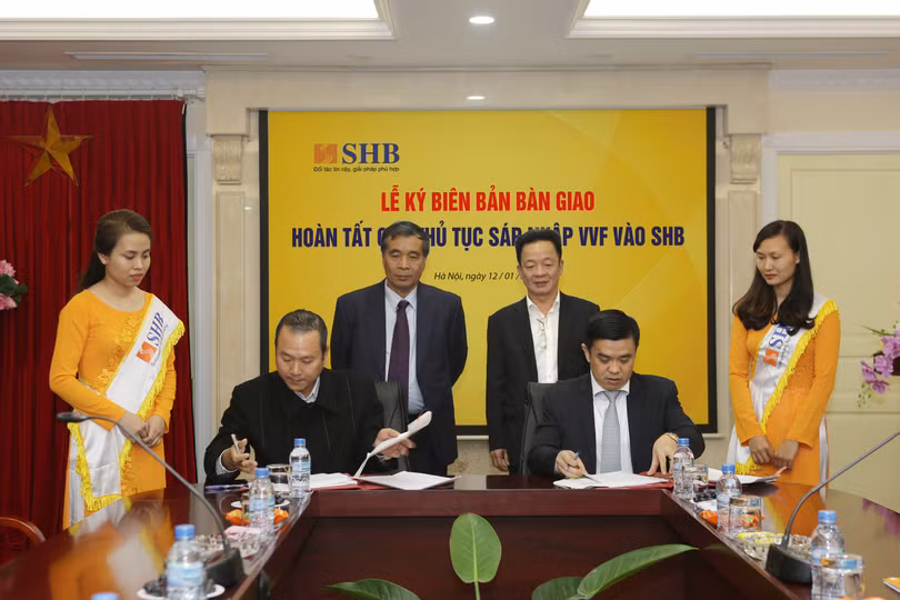 Lễ ký có sự tham dự của Chủ tịch HĐQT, Tổng Giám đốc cùng các đơn vị liên quan của SHB và VVF