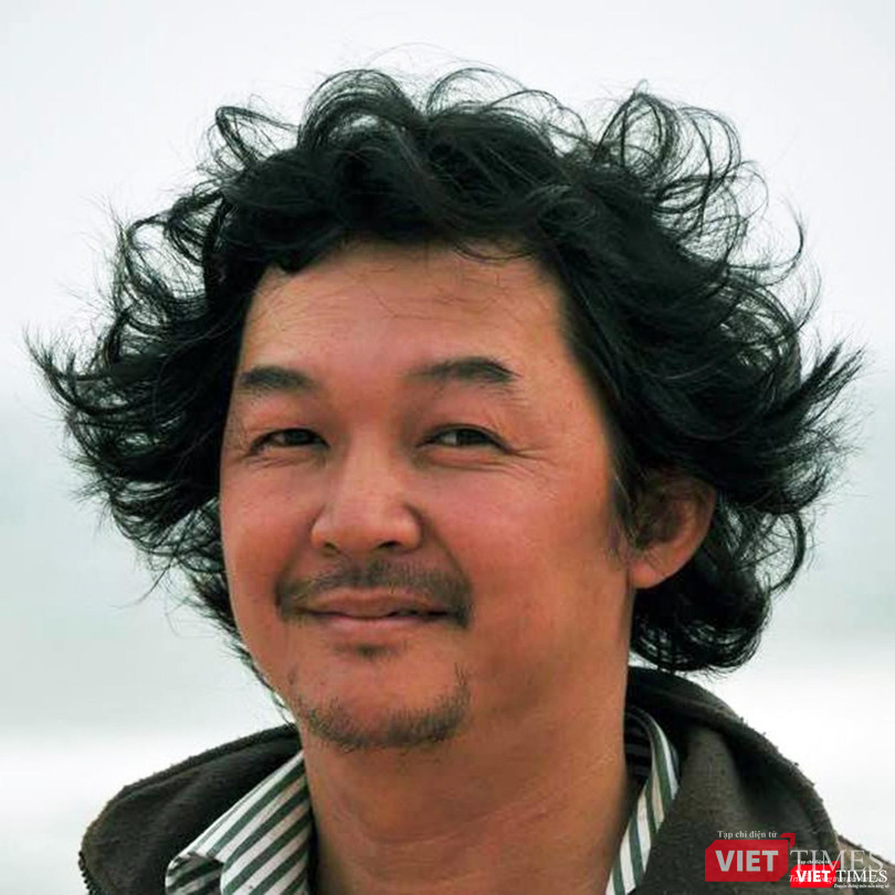 Họa sĩ Huỳnh Lê Nhật Tấn mê. mải đi tìm "Vết căn nguyên"