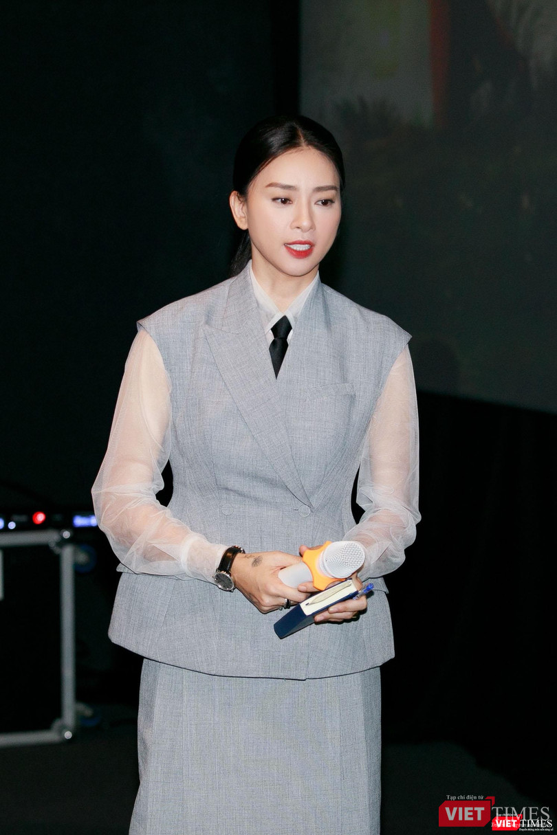 Nhà sản xuất, diễn viên Ngô Thanh Vân trần tình tại buổi gặp gỡ báo chí Nhà sản xuất, diễn viên Ngô Thanh Vân trần tình tại buổi gặp gỡ báo chí