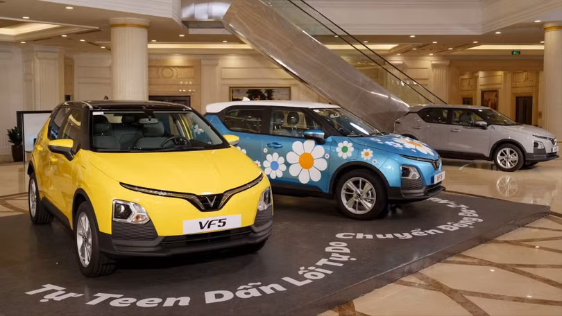 Thị trường ô tô Việt Nam: Xuất hiện "vị vua" mới