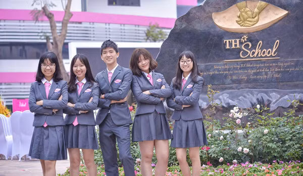 TH School từng gây xôn xao dư luận với mức học phí lên đến nửa tỷ đồng mỗi năm. (Ảnh: Internet)