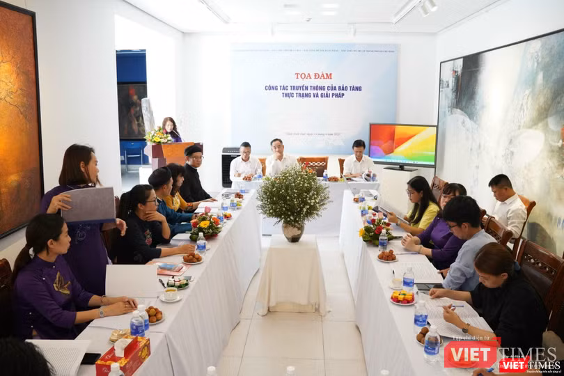 Toàn cảnh cuộc tọa đàm tại Bảo tàng Mỹ thuật Huế