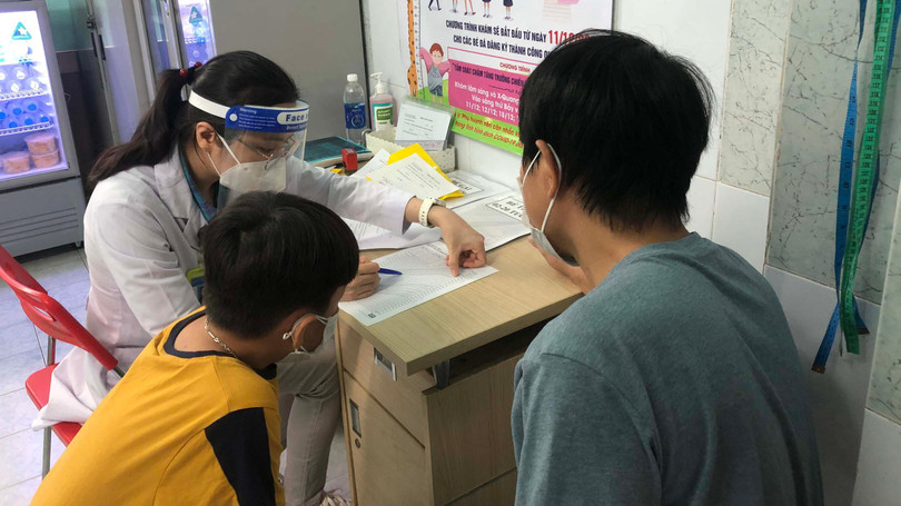 Trẻ khám tầm soát chậm tăng trưởng chiều cao tại BV NTP năm 2021. Ảnh: BVCC 