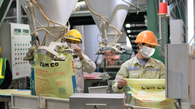 Mảng thức ăn chăn nuôi MNS Feed bao gồm 100% vốn Anco và 75,2% vốn Proconco sẽ được chuyển giao cho De Heus (Nguồn: MML)