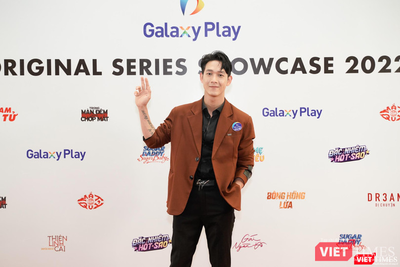 Song Luân tham dự sự kiện chiều 18/1 Song Luân tham dự sự kiện chiều 18/1