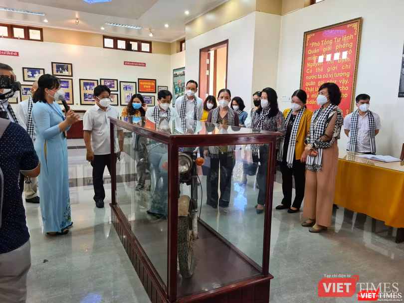Du lịch văn hoá - lịch sử, về vùng xanh Bến Tre, kết nối sông nước, thiên nhiên và con người. Ảnh: SDL