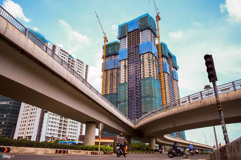 'Rung be tong' tai khu do thi xa hoa tren duong Nguyen Huu Canh hinh anh 13 