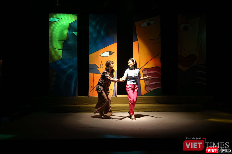 Diễn viên trẻ Trần Tuấn Kiệt đám trách vai Xuân và NSƯT Mỹ Uyên