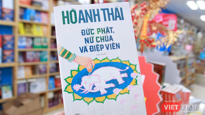 Cuốn sách mới của nhà văn Hồ Anh Thái vừa đến với bạn đọc Việt