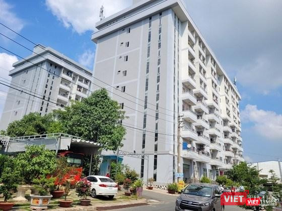 Hơn 350 căn hộ gồm 2 blocks cao 9 tầng, dành cho công nhân