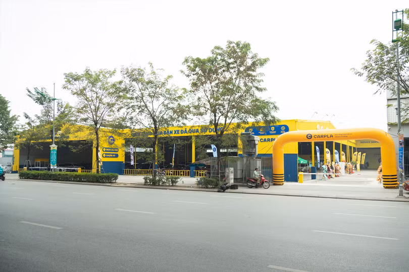 Carpla Phạm Văn Đồng - 1.jpg