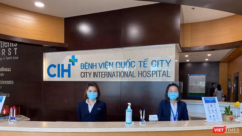 Vừa trở lại tiếp nhận bệnh sau thời gian cách ly, BV Quốc tế City thực hiện phân loại sàng lọc COVID-19 chặt chẽ (Ảnh: CIH) 