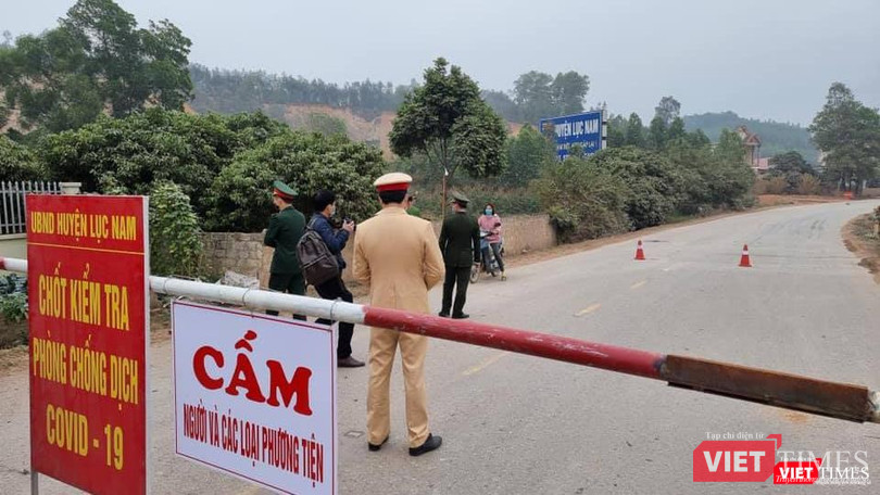 Chốt kiểm tra phòng dịch Bắc Giang (Ảnh: BYT)