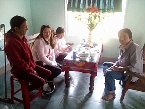 Nữ tỉ phú ve chai và cái tết sung túc đầu tiên ảnh 6