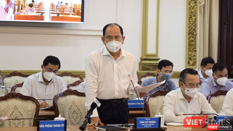 PGS TS Tăng Chí Thượng - Giám đốc Sở Y tế TP.HCM đã ký ban hành quy trình phát hiện và xử lý người nhiễm COVID-19 tại cộng đồng