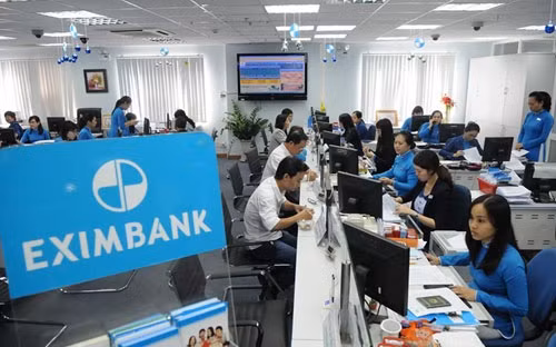 Điều gì đã khiến Eximbank phải sốt sắng đẩy lãi suất huy động đến vậy...