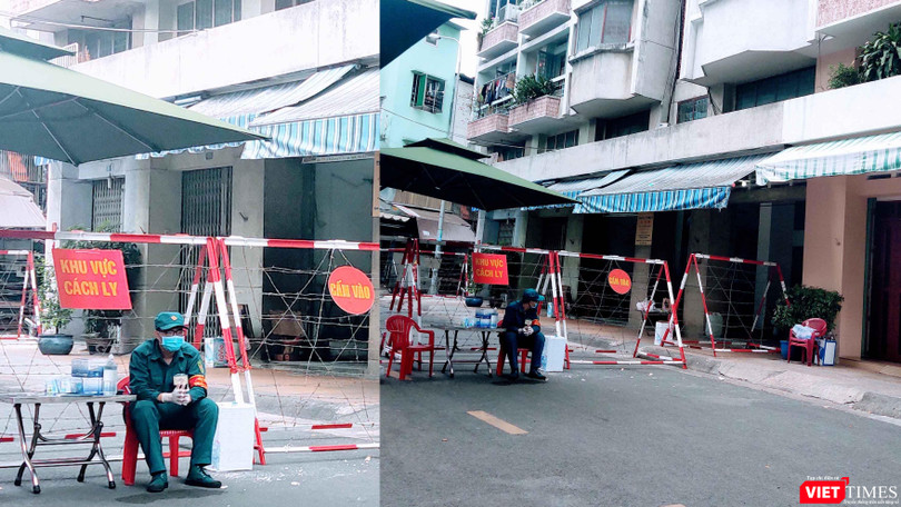 Lực lượng chức năng đã phong toả khu Chung cư Sư Vạn Hạnh, nơi BN1451 sống tại Lầu 4 (Ảnh: Hoà Bình) 