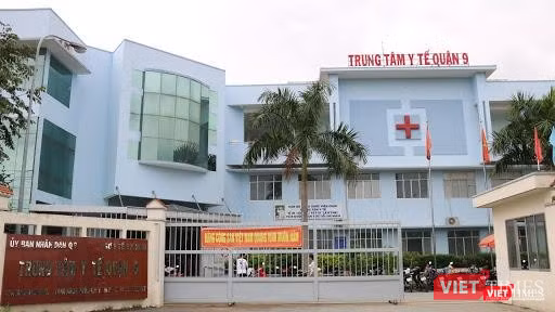 Nam thanh niên tên Kh đang được cách ly tại Trung tâm Y tế quận 9 Nam thanh niên tên Kh đang được cách ly tại Trung tâm Y tế quận 9