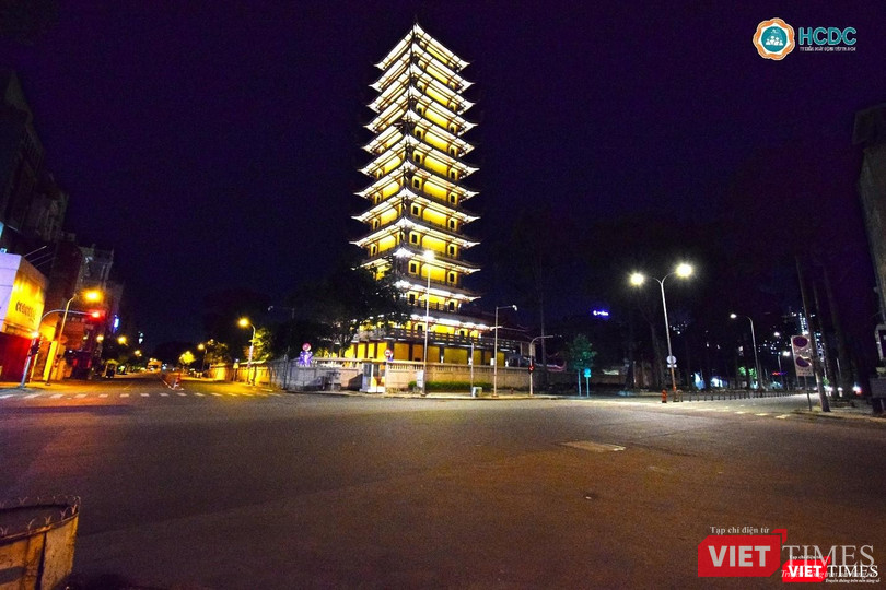 Đường Lê Hồng Phong và đường 3 tháng 2 lúc 19 giờ 30