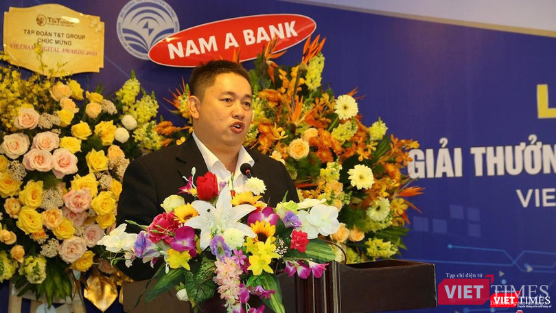 Ông Vũ Tuấn Anh – Phó Tổng Giám đốc Dr SME phát biểu Ông Vũ Tuấn Anh – Phó Tổng Giám đốc Dr SME phát biểu