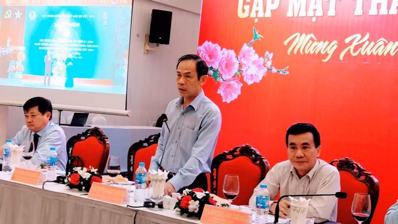 Ông Huỳnh Văn Bảo - Tổng Giám đốc Tập đoàn Công nghiệp Cao su Việt Nam phát biểu tại cuộc gặp mặt báo chí sáng ngày 7/1 (Ảnh: Hoà Bình)