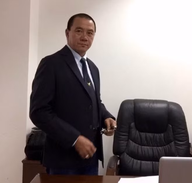 Cựu Chủ tịch Công ty Quản lý quỹ kiện Chủ tịch UBCKNN ảnh 1