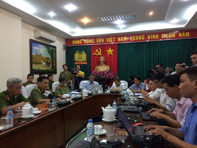 Thiếu tướng Phan Anh Minh: Khởi tố người bán phở là chuyện nhỏ xíu bằng móng tay ảnh 2