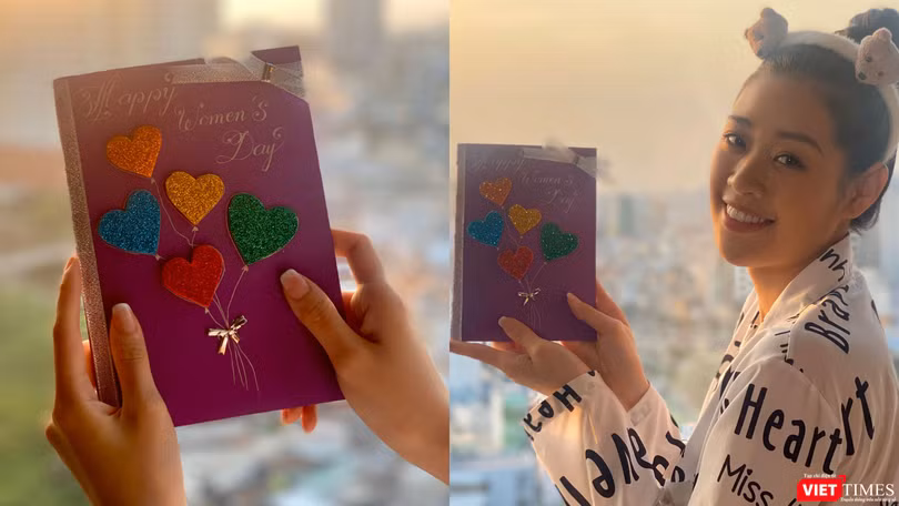 Hoa hậu Khánh Vân tự tay làm thiệp tặng mẹ (Ảnh: NVCC - Hòa Bình ghép) 