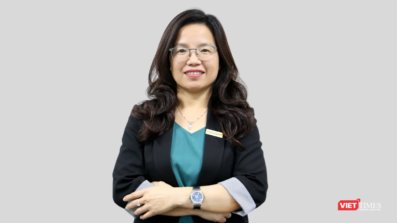 Lê Thị Bích Phượng abb.png