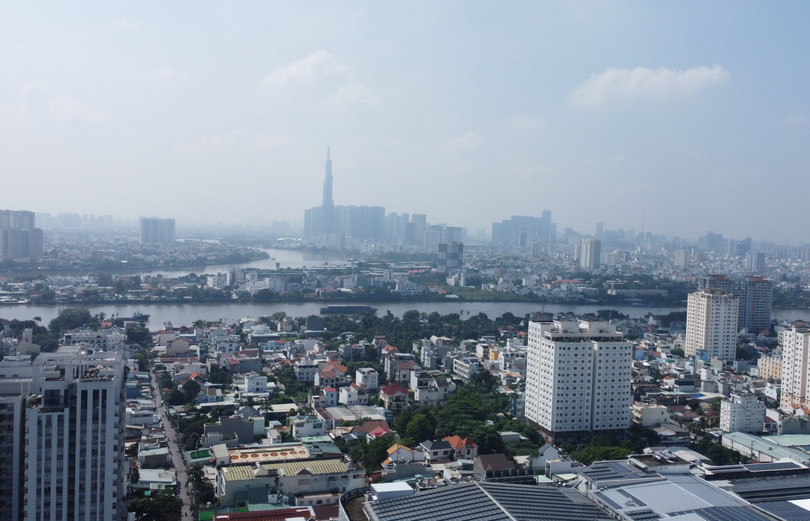 Thu Duc nhin ve SG.JPG