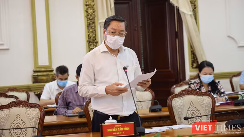 Ông Nguyễn Tấn Bỉnh - Giám đốc Sở Y tế TP.HCM - Ảnh: Huyền Mai