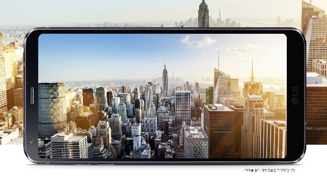 Quên iPhone X đi, 5 smartphone này mới hợp túi tiền! ảnh 4