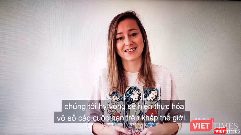 Pia, một trong những đồng sáng lập và là Giám đốc điều hành TigerDate Pia, một trong những đồng sáng lập và là Giám đốc điều hành TigerDate