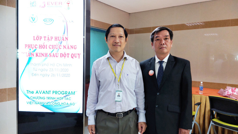 BS Lê Văn Tuấn và DS Lâm Thanh Hải tại chương trình tập huấn ngày 23/11(Ảnh: Hoà Bình)